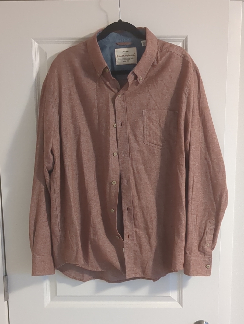Weatherproof Men's Button-Down Shirt in Dusty Rose